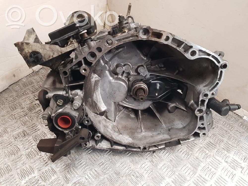 Peugeot 307 Scatola del cambio manuale a 5 velocità 