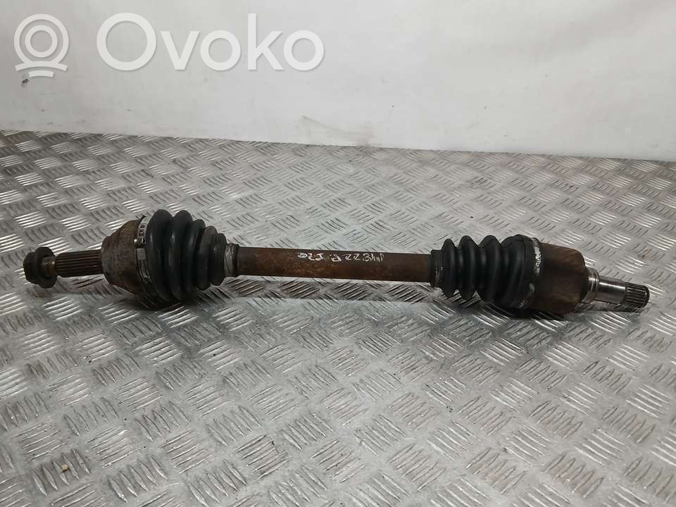Etuvetoakseli   1602947