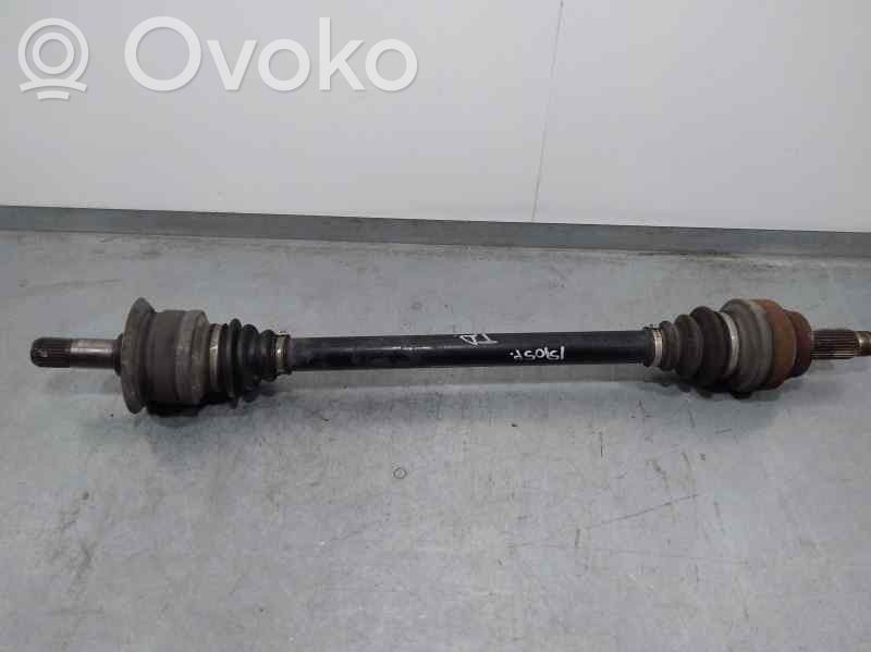 Takavetoakseli   P756412701