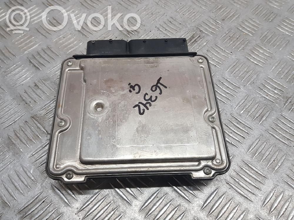 Unidad de control/módulo del motor   55195464,0281011511