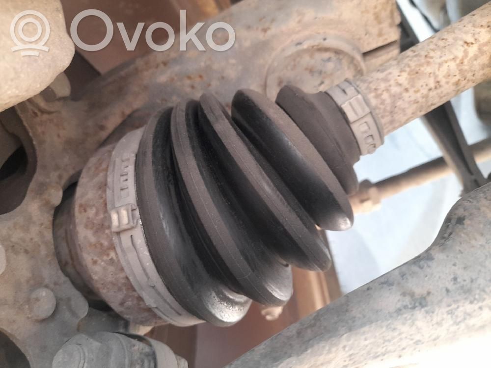 Ford Mondeo Mk III Etuvetoakseli 