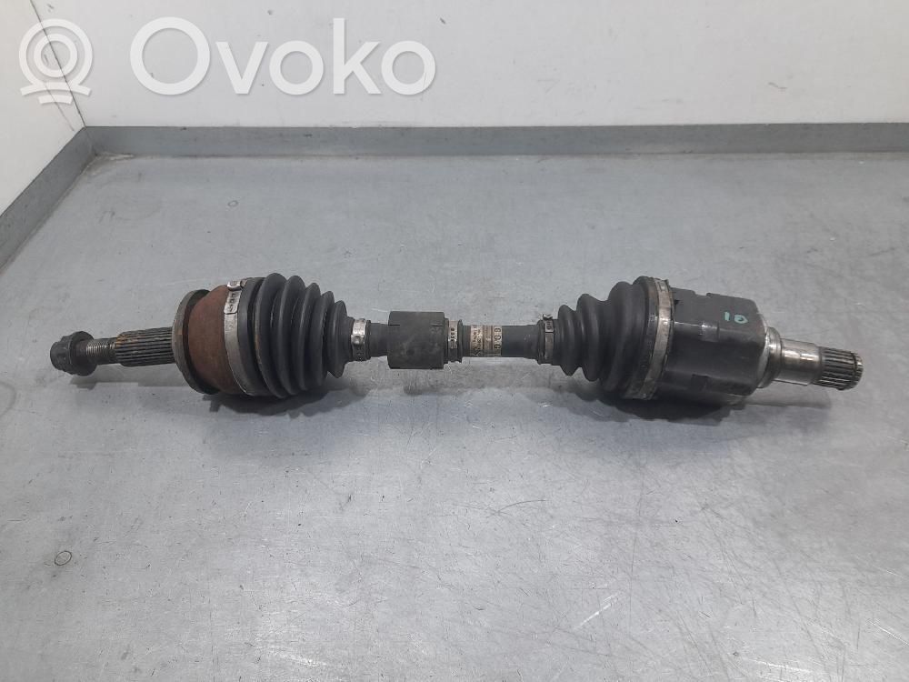 Toyota Auris E180 Eje de transmisión delantero 