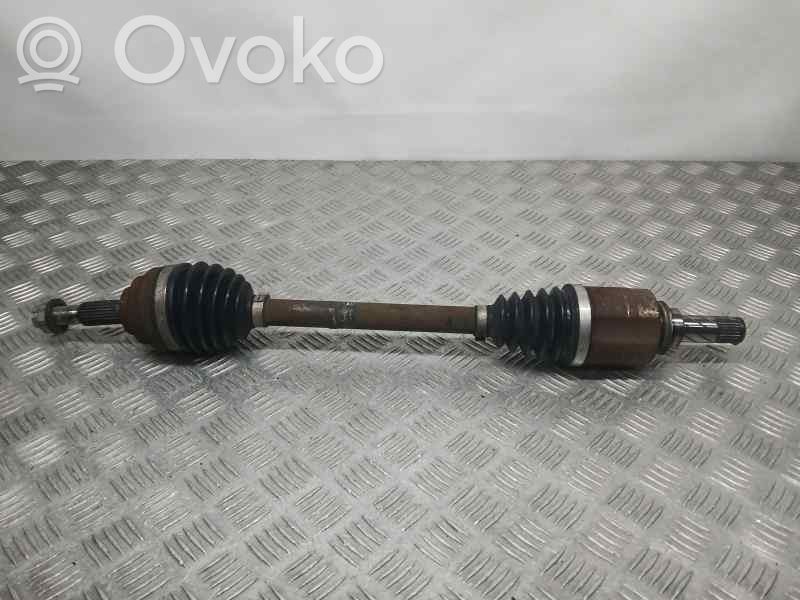 Renault Clio IV Eje de transmisión delantero 