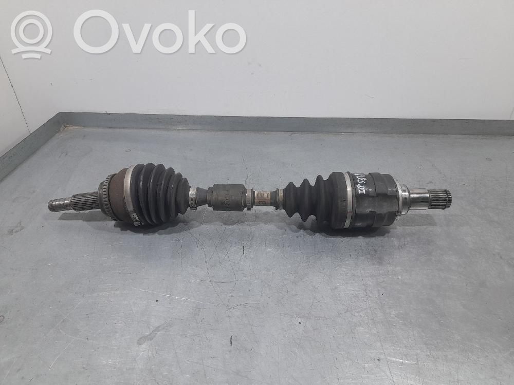 Toyota Corolla Verso E121 Planetară față