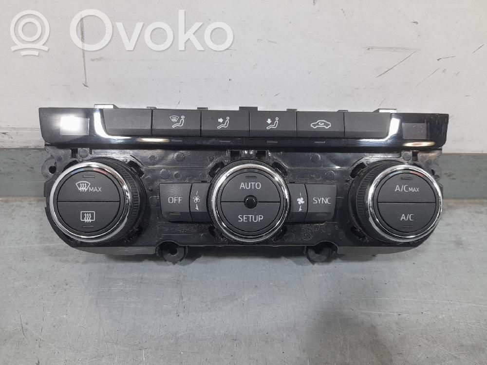Seat Leon (5F) Climate control unit 