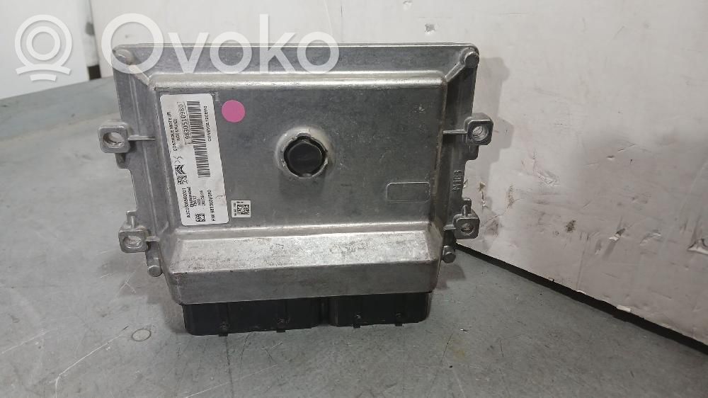 Unidad de control/módulo del motor   9830510980,A3C050656001