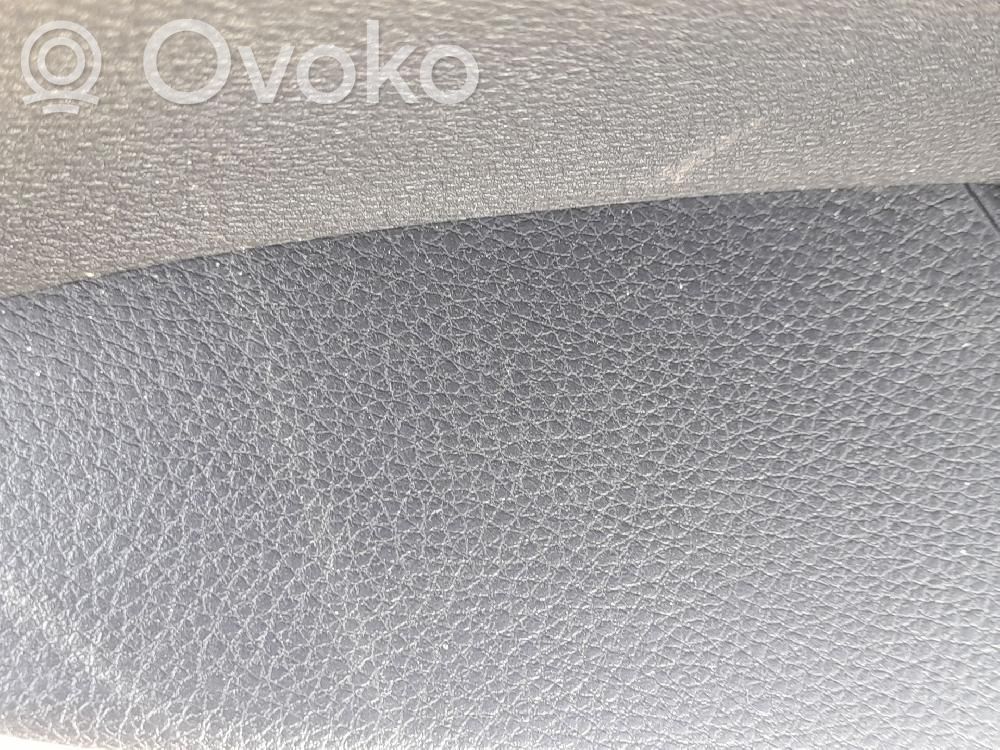 KIA Stonic Regulador manual de la ventanilla trasera 