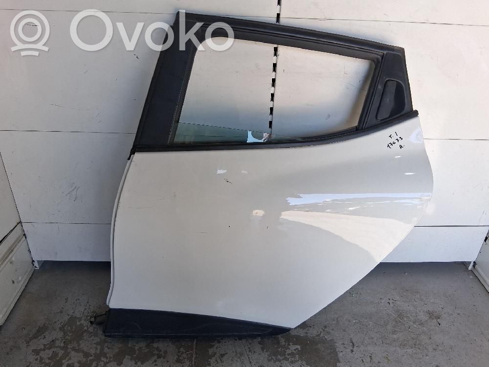 Takaovi   821016892R
