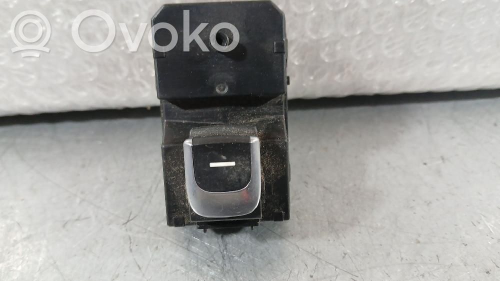 Przyciski szyb   93580D9100,S3T1965