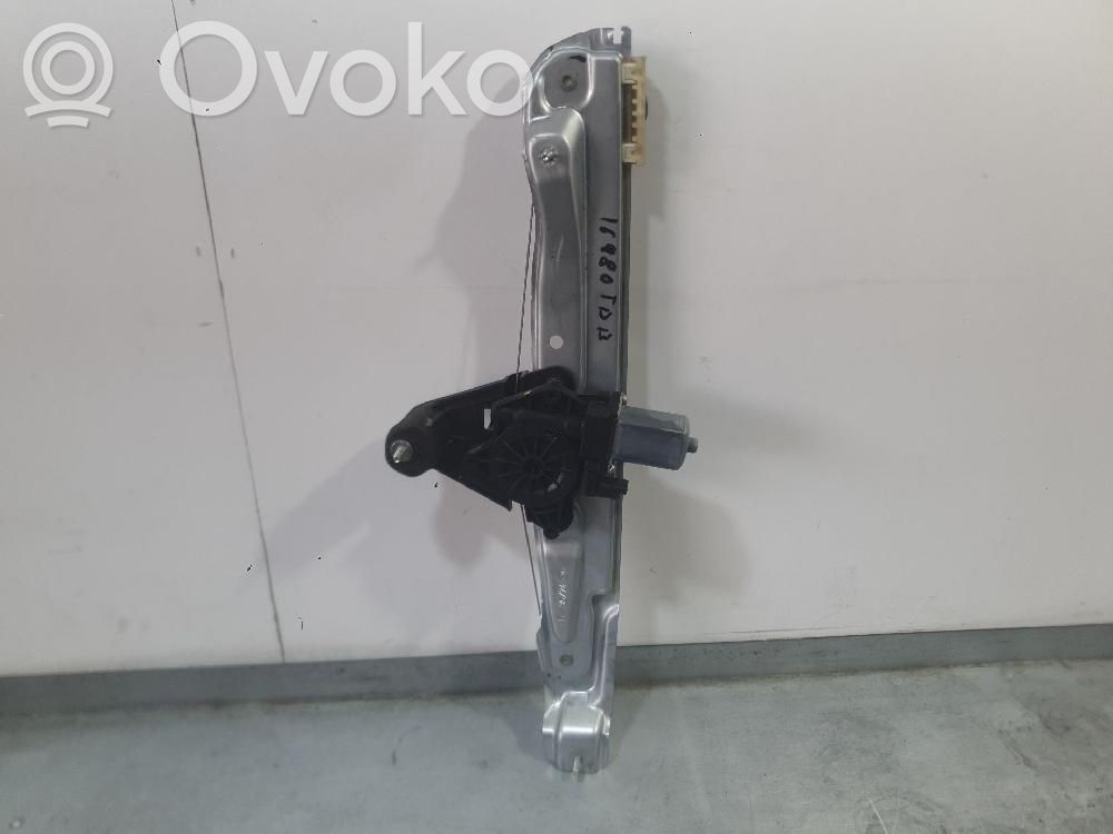 Dacia Sandero III Macara geam spate manuală 