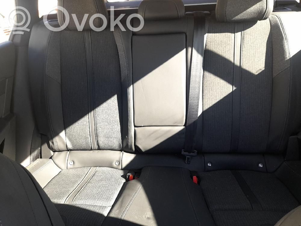 Asiento trasero