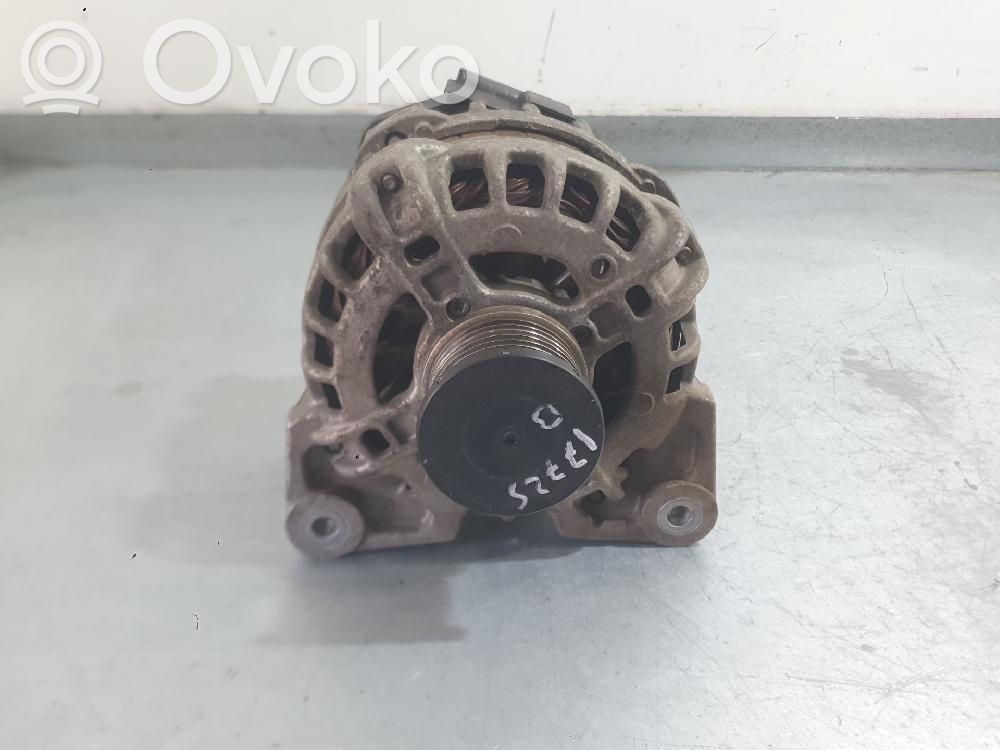 Dacia Sandero II Generator/alternator 