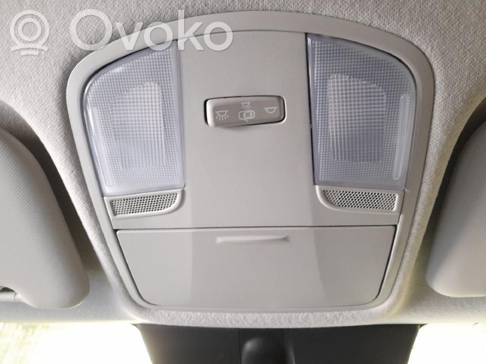 KIA Stonic Illuminazione sedili anteriori 