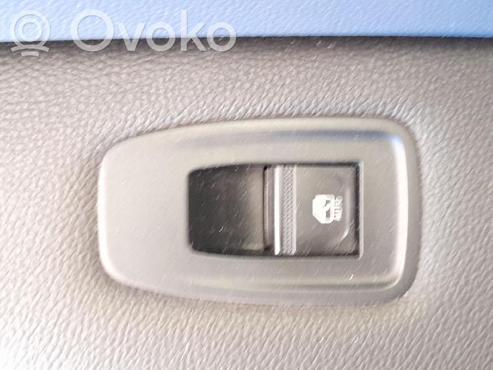 Renault Clio V Interruttore di controllo dell’alzacristalli elettrico 