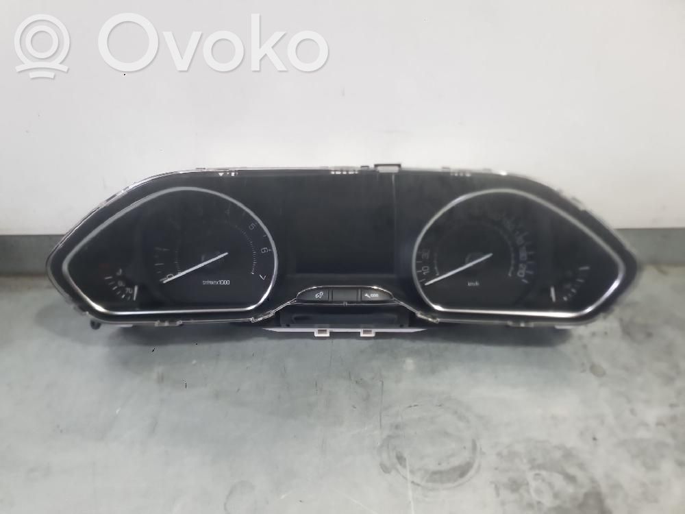 Peugeot 208 I Geschwindigkeitsmesser Cockpit