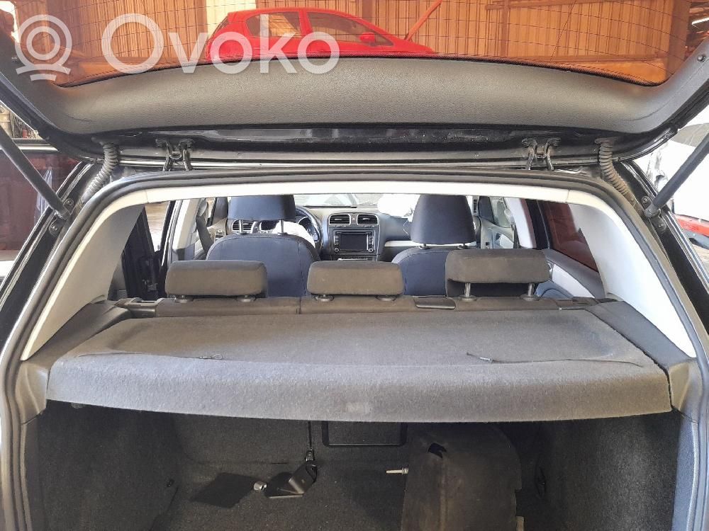 Volkswagen Golf VI Plage arrière 