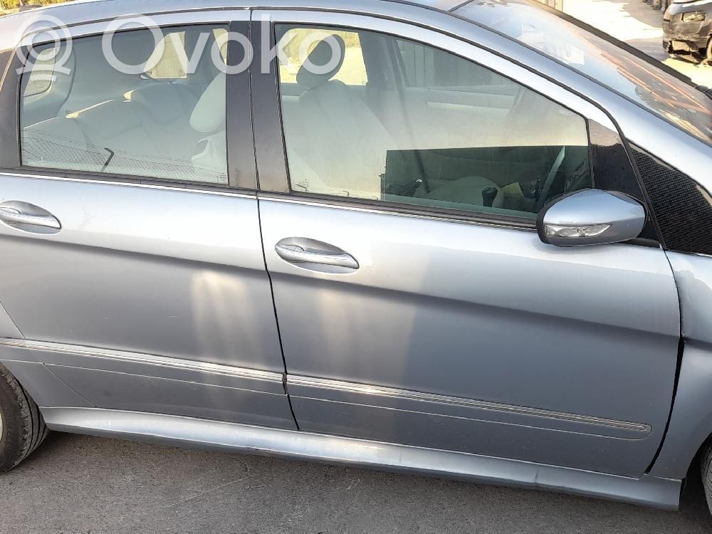 Mercedes-Benz B W245 Ușă față