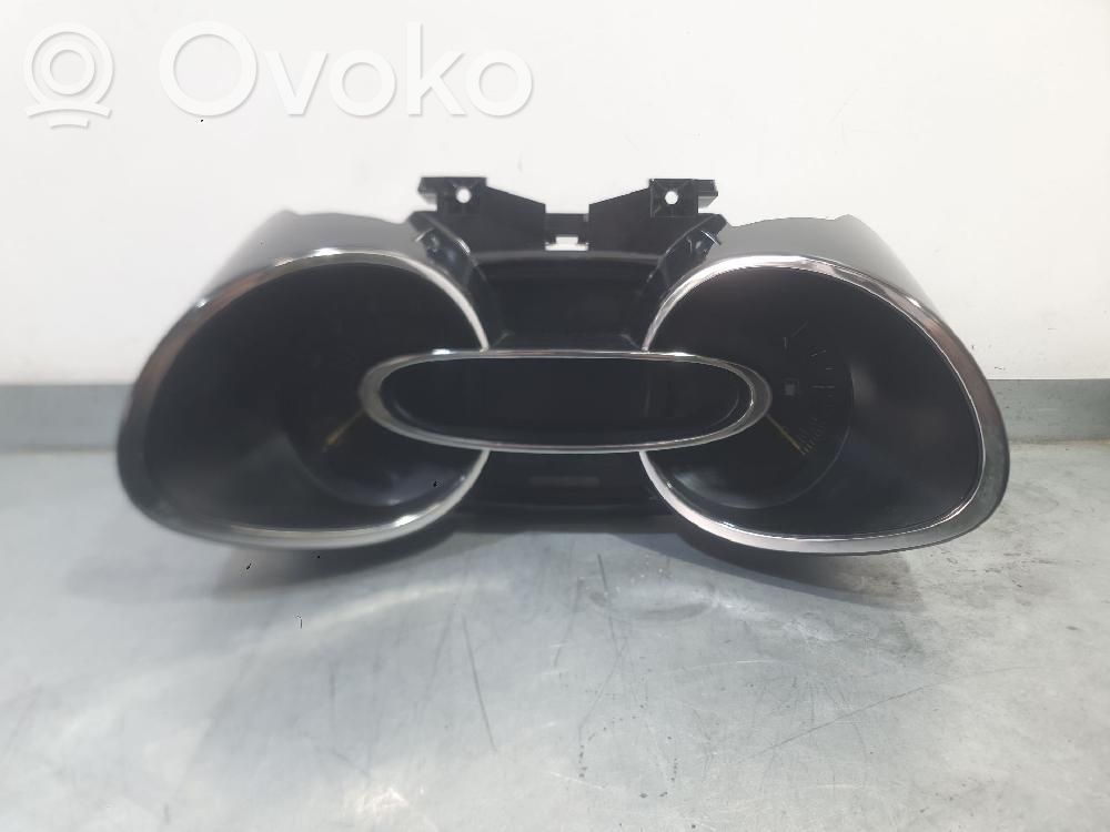 Renault Clio IV Tachimetro (quadro strumenti)