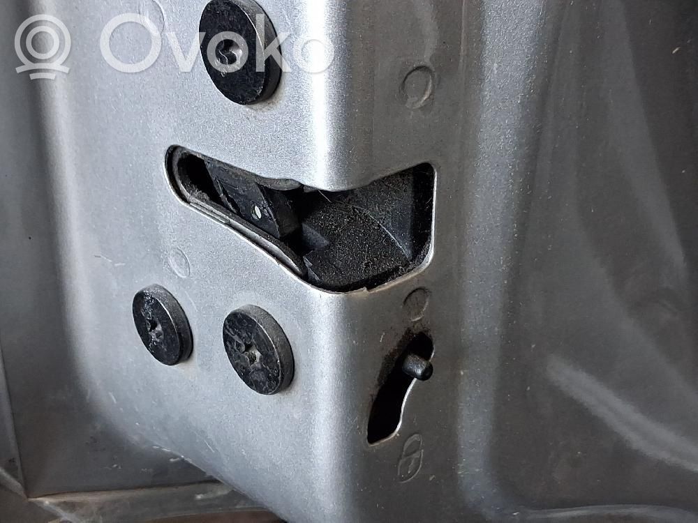 Cerradura de puerta trasera   825035134R