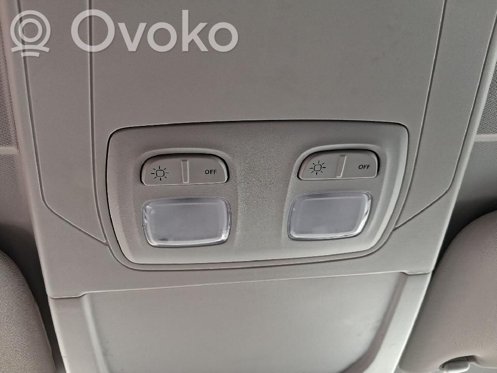 Renault Kangoo III Éclairage lumière plafonnier avant