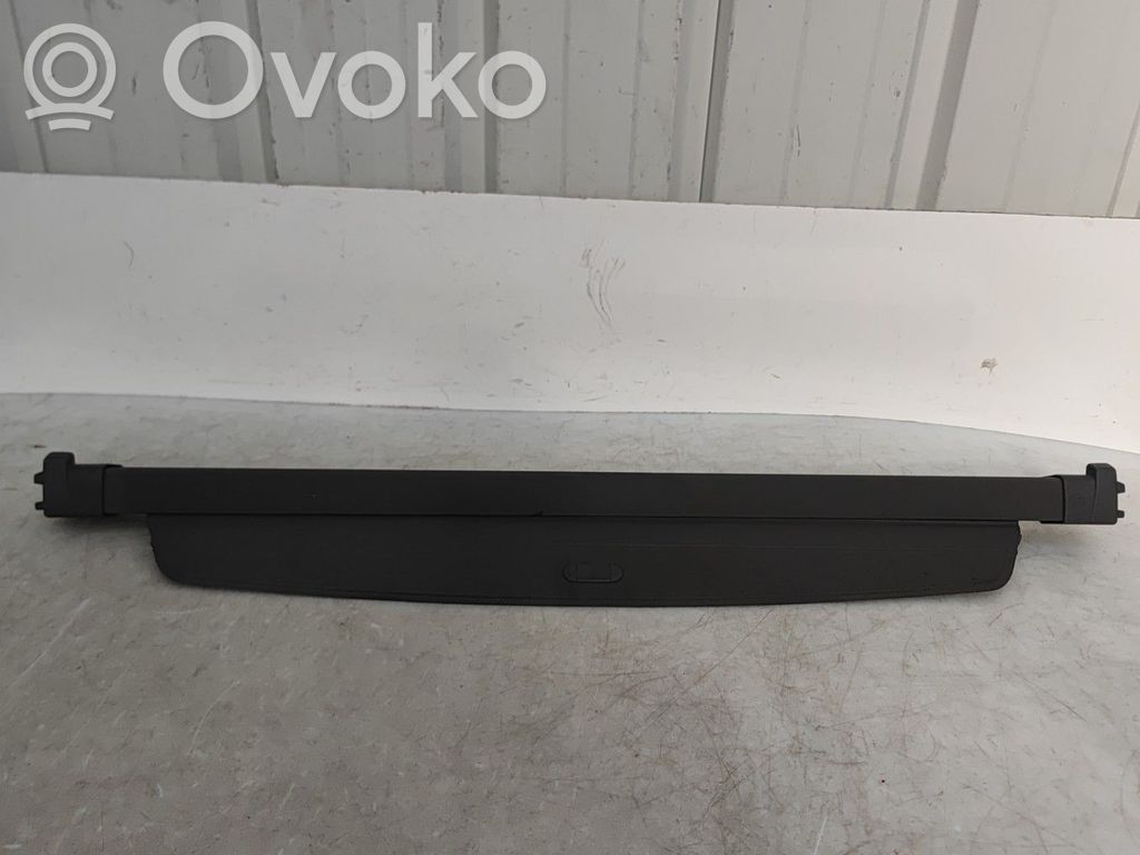 Audi A2 Hattuhylly 
