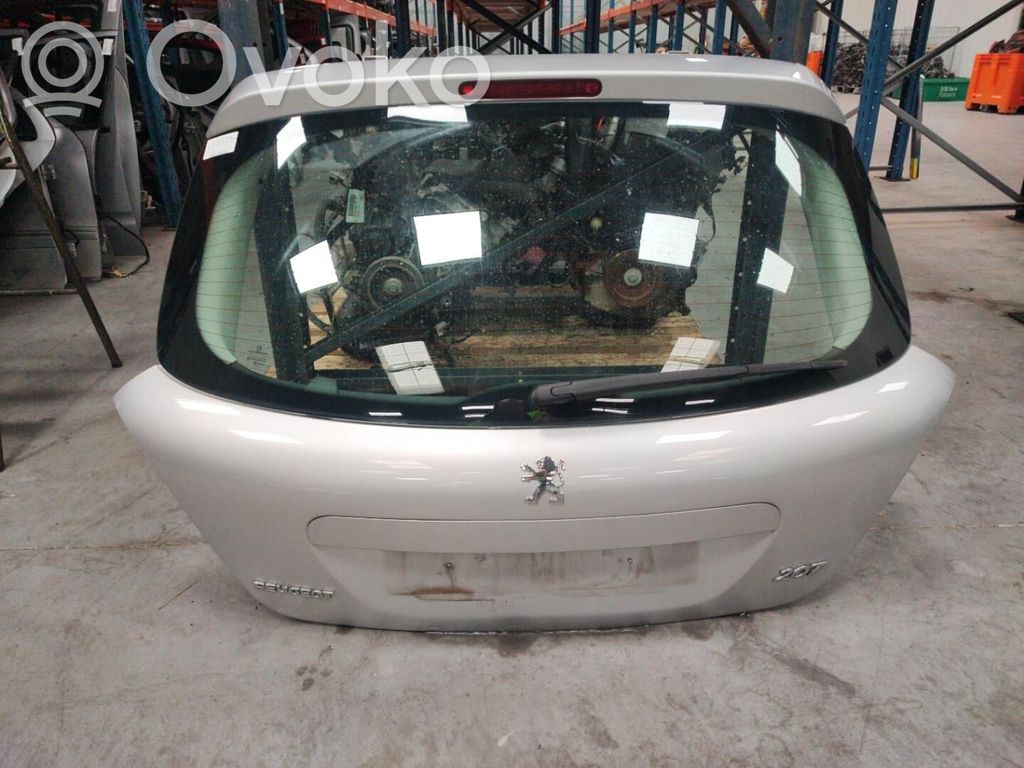 Puerta del maletero/compartimento de carga   8701CS