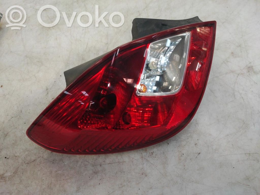 Takavalot   93190950