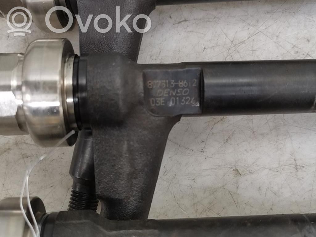 Inyector de combustible   98437712