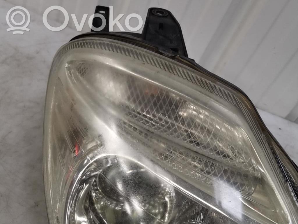 Citroen C8 Phare frontale 