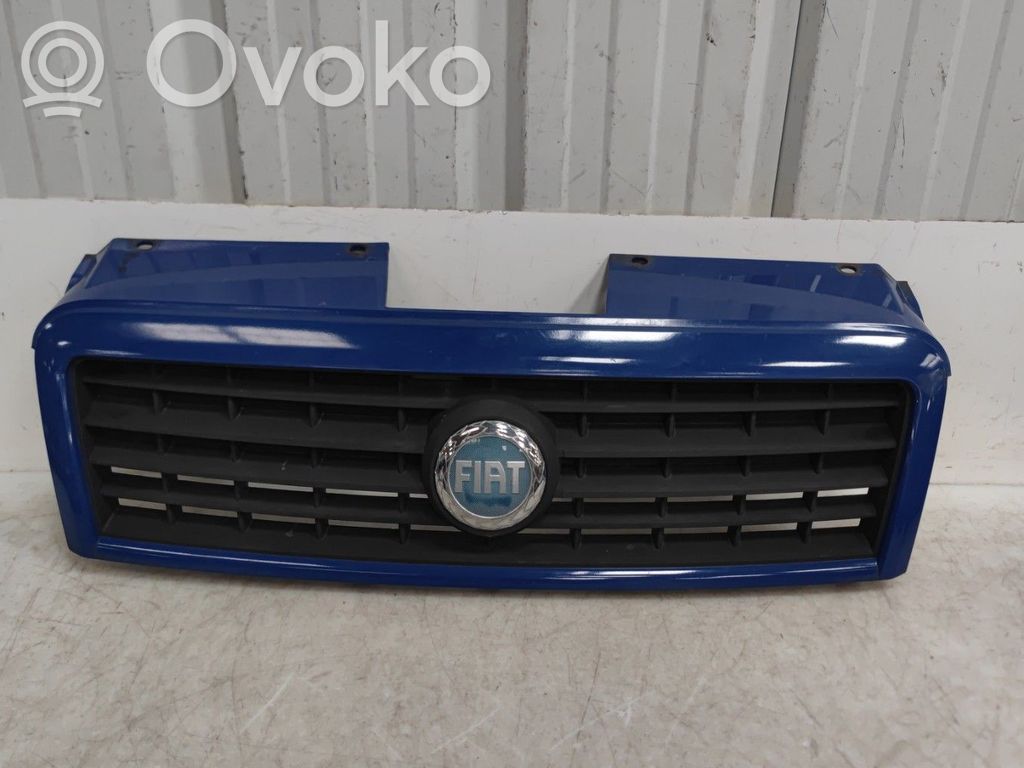 Fiat Doblo Front grill 