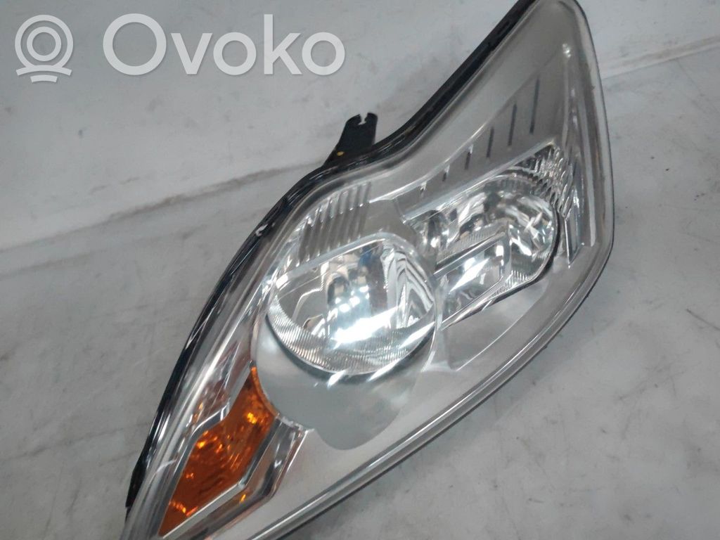 Ford Focus Headlight/headlamp 