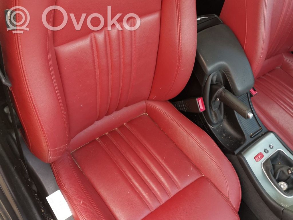 Alfa Romeo 159 Etumatkustajan istuin 