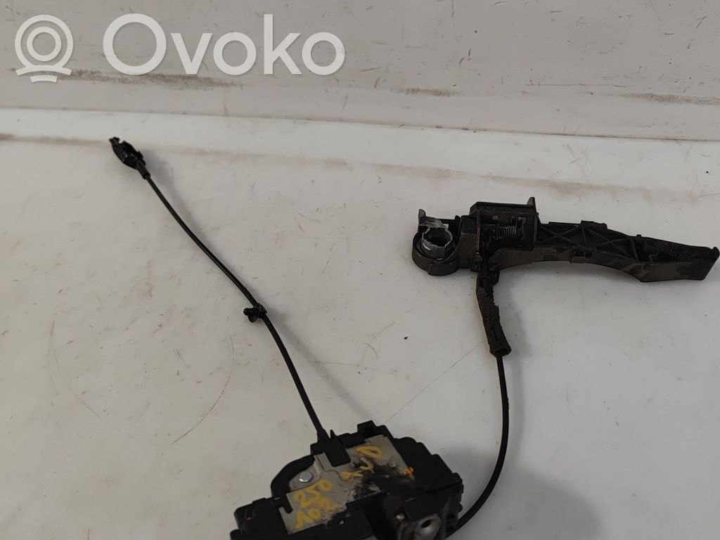 Renault Master III Front door lock 