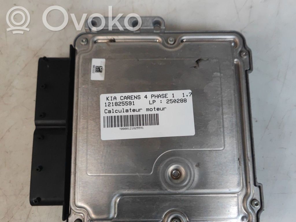 KIA Carens III Engine control unit/module 