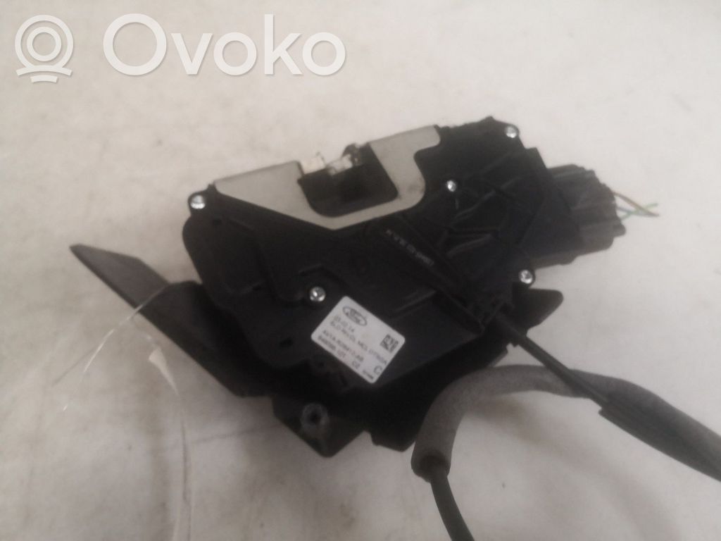 Rear door lock   1846623