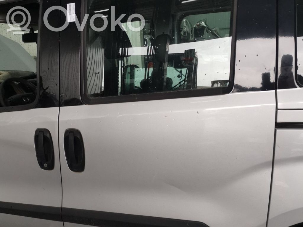 Opel Combo D Puerta corrediza 