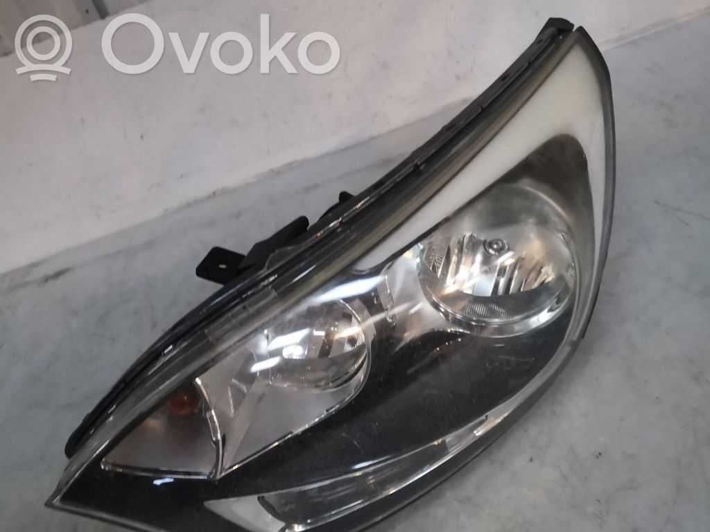 KIA Rio Phare frontale 