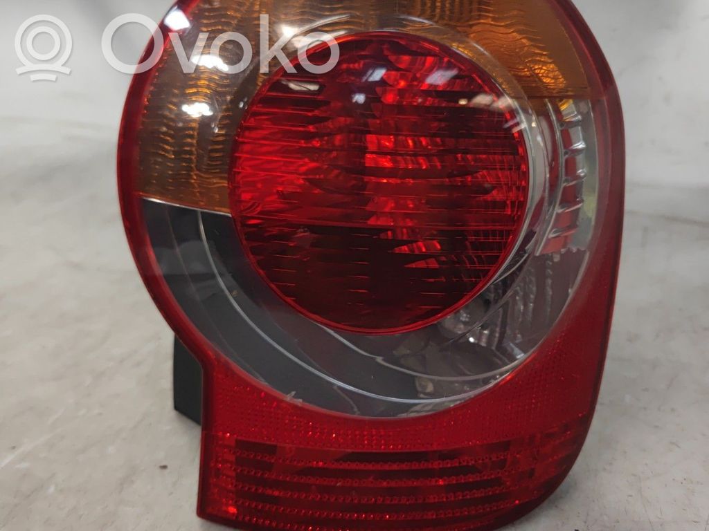 Rear/tail lights   8200538785