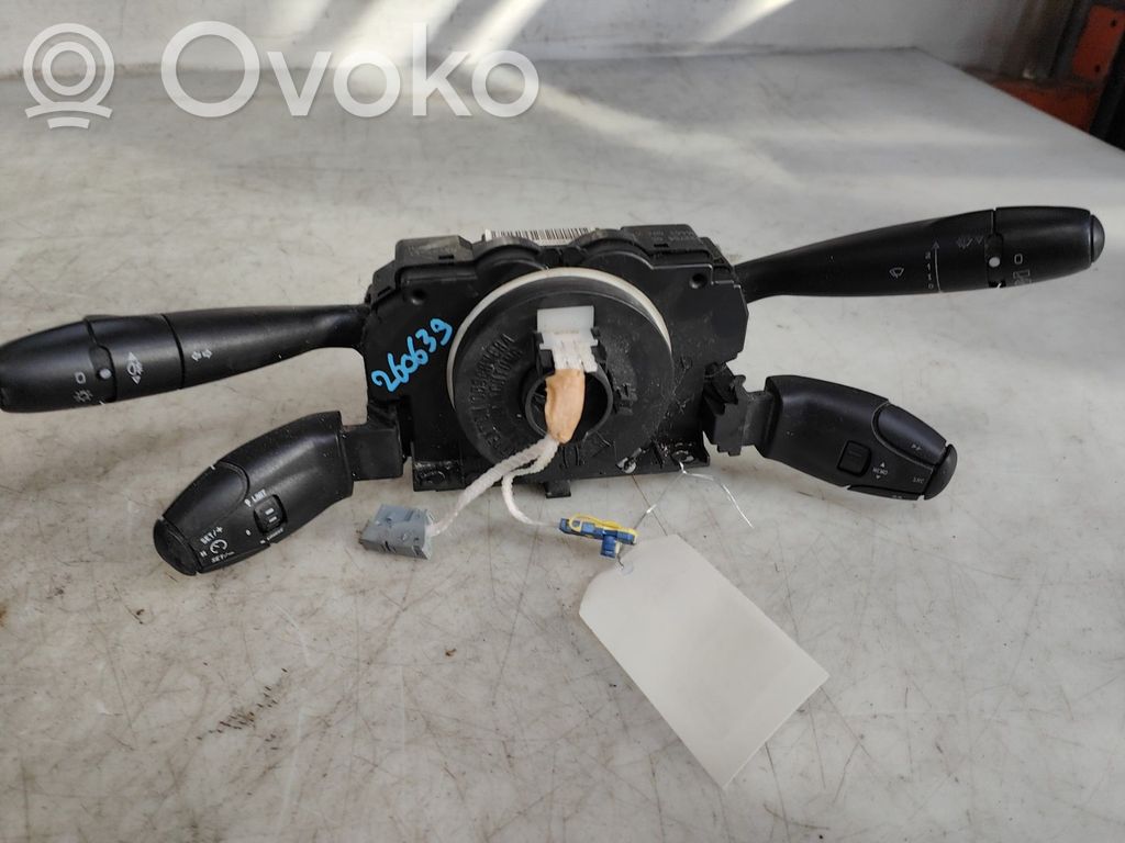 Peugeot 206+ Rokturu komplekts 