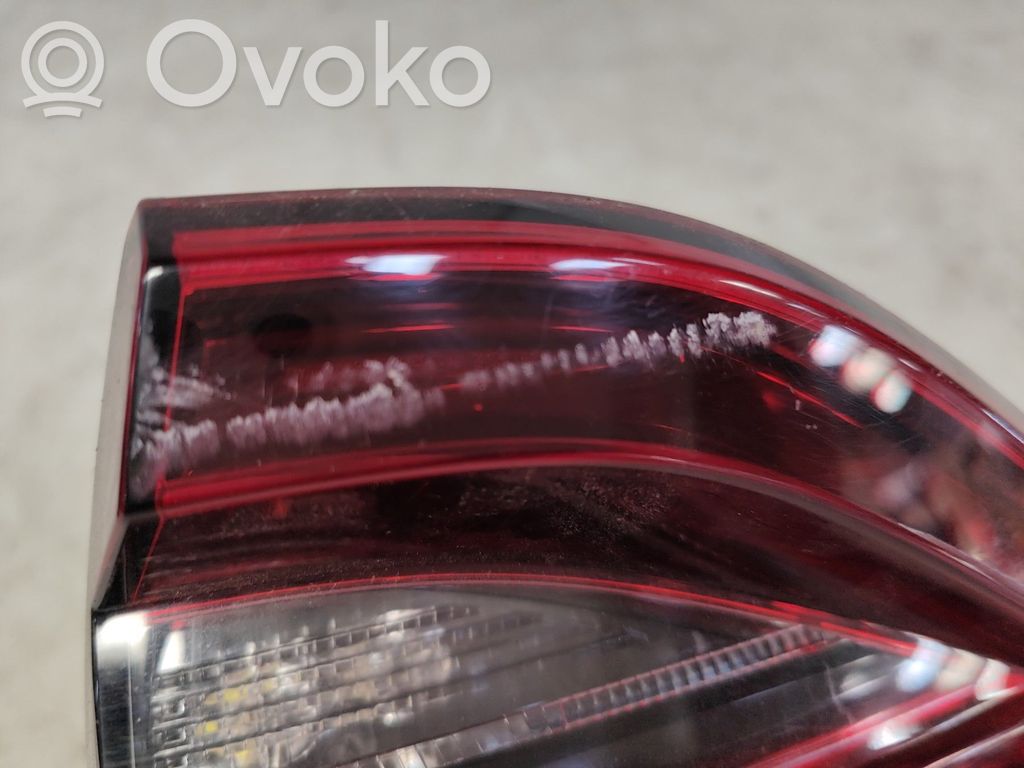 Renault Clio V Tailgate rear/tail lights 