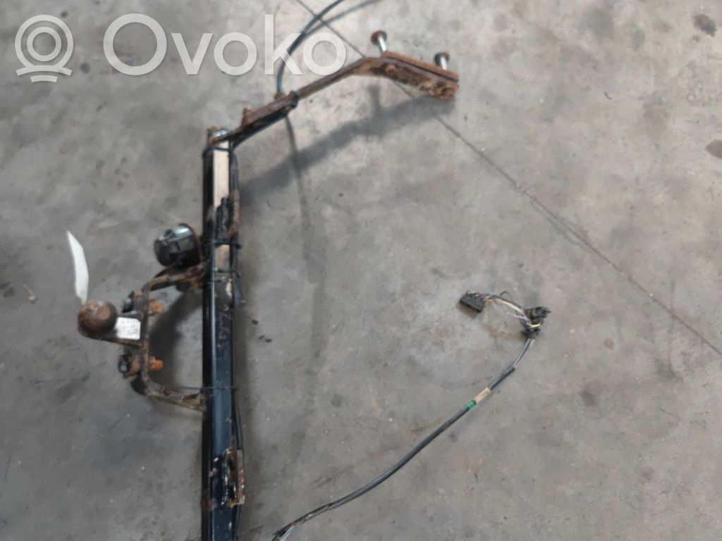 Tow bar set