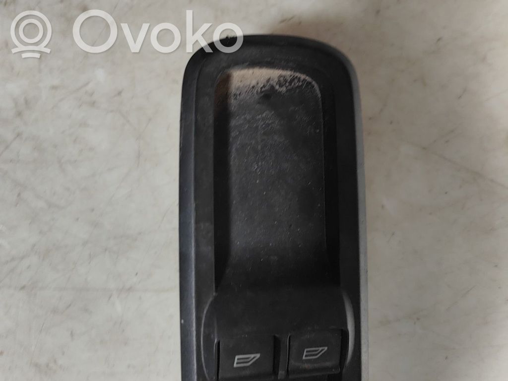 Ford Ka Electric window control switch 