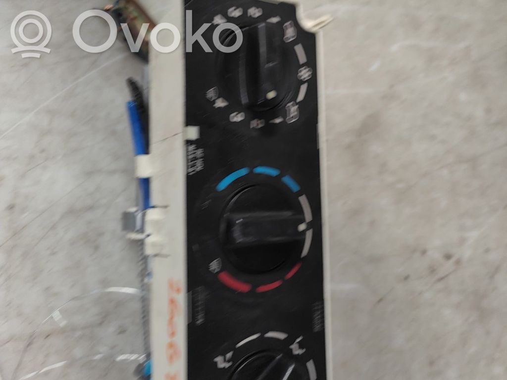 Climate control unit   6451NJ