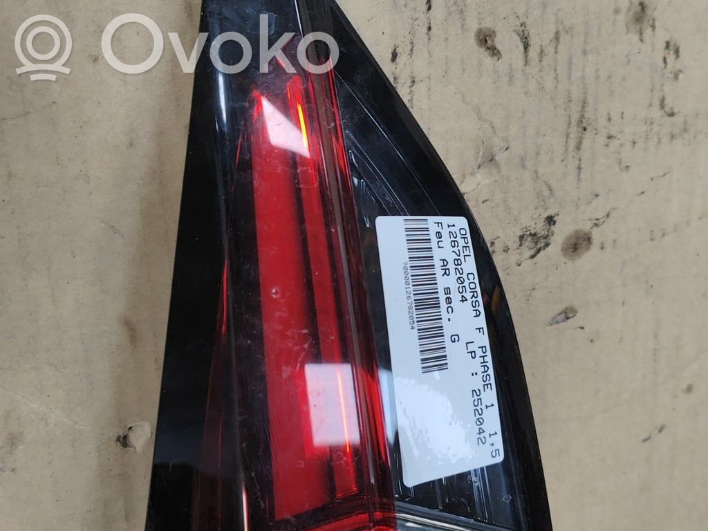 Opel Corsa F Lampy tylnej klapy bagażnika 