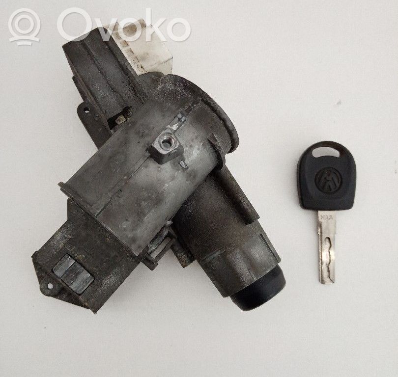 Ignition lock   P012106