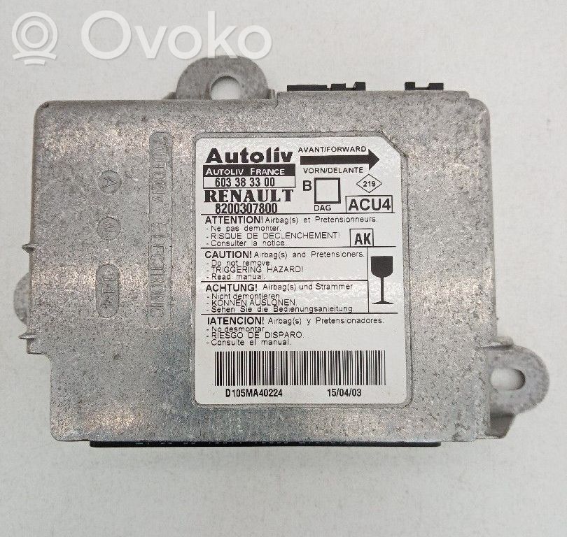 Renault Megane II Airbag control unit/module 