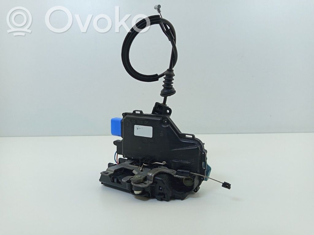 Skoda Octavia Mk2 (1Z) Front door lock 