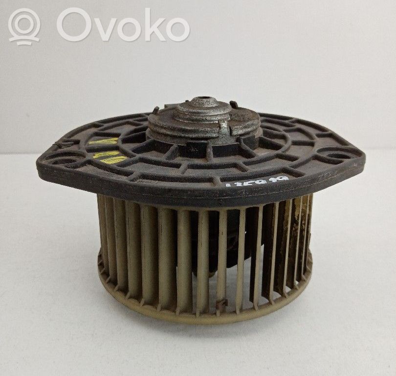 Lancia Y10 Pečiuko ventiliatorius/ putikas 