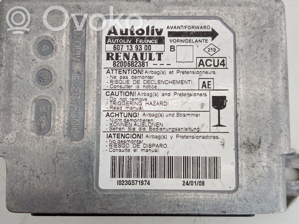 Unidad de control/módulo del Airbag   607139300,8200682381