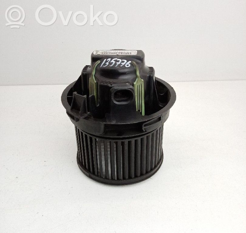 Lämmittimen puhallin   NN102902G7556,GMVA7,VALEO